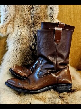 Vintage 1982 Brown Leather Western Cowboy Boots Honky Tonk 8.5